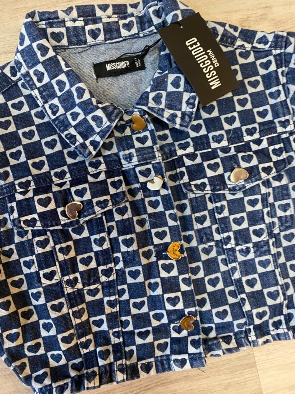 Missguided Blue Heart-Print Cropped Denim Jacket - Picture 10 of 16